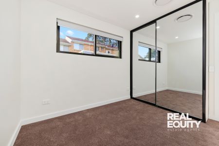 3/165 Epsom Road, Chipping Norton NSW 2170 - Townhouse For Rent | Domain - Photo 2