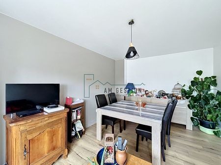 Location Appartement 2 pièces 42m² - Photo 2