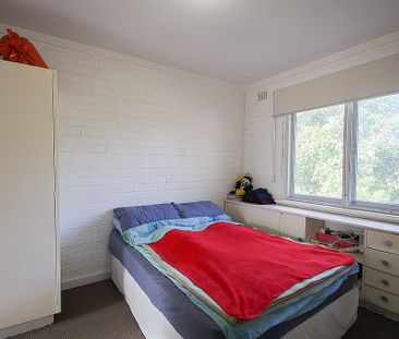 28/17 The Avenue, Crawley WA 6009 - Photo 2