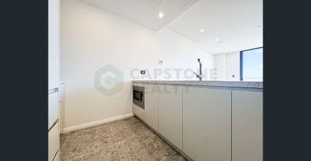 Spacious Brand New 3 Bedroom and 2 Bathroom Apartment Available in Zetland - Photo 5