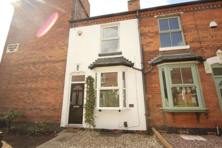 2 bedroom terraced house to rent - Photo 2