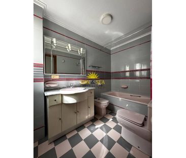 THREE-BEDROOM PENTHOUSE – ALICANTE - Photo 1