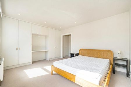 Hannell Road, Fulham, SW6 - Photo 3