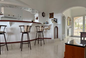 Luxury Villa in Muchamiel, for rent