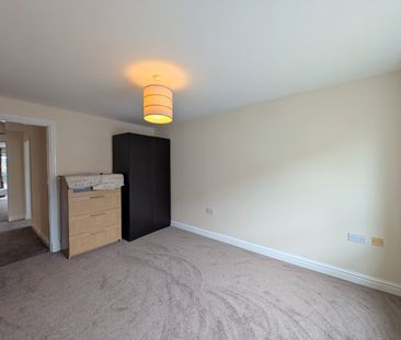 3 bedroom apartment to rent - Photo 2