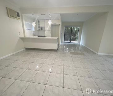 17 Kenneth St, Braybrook, Vic 3019 - Photo 4