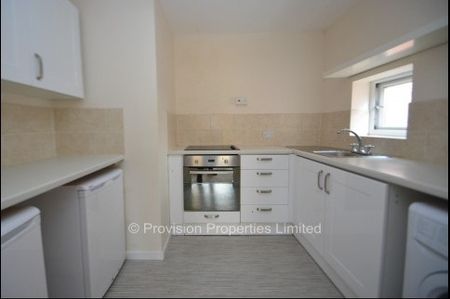 1 Bedroom Apartments in Leeds - Photo 4