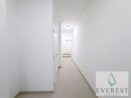 Place Vanderkindere! superbe Appartement EN DUPLEX 2 chambres avec terasse - Foto 2