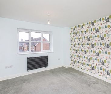 4 bedroom detached house to rent - Photo 5