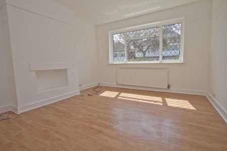 1 bedroom ground floor maisonette to rent - Photo 3