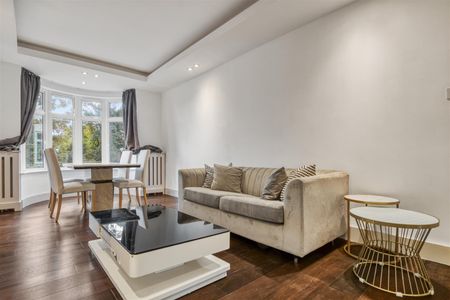 2 bed house to rent in Hall Road, London, NW8 - Photo 5
