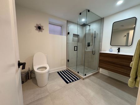 For Lease - 65 North Heights Road Unit# Bsmt, Toronto, Ontario - Photo 2