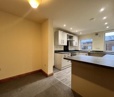 Albemarle Crescent, Scarborough - Photo 3