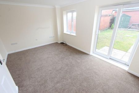 4 bedroom house to rent - Photo 2