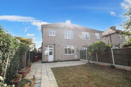 Broadmead Road, Woodford Green, IG8 - Photo 5