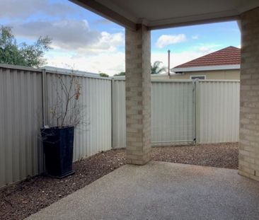 3 Bedroom Townhouse - Photo 4