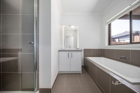 Perfect Location - Photo 2