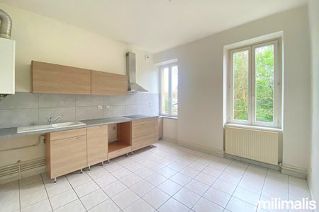 Location Appartement 4 pièces 85m² MONTIGNY LES METZ 57950 - Photo 3