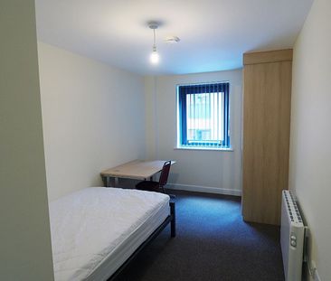 1 bed House Share Room 1 - Photo 1