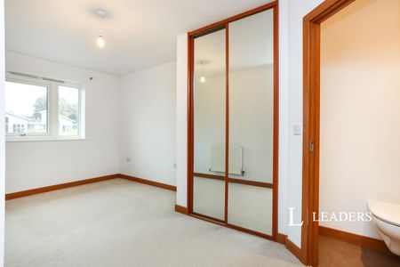 2 bedroom apartment to rent Stafford Gardens, ME15 - Photo 2