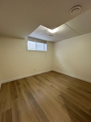 3 Bedroom Lower Unit in Mayfair - Photo 1