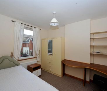 77 Lower Windsor Avenue, Belfast, BT9 7DX - Photo 3