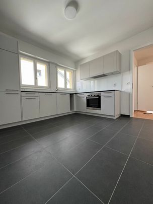 Moderne 3.5-Zimmer-Wohnung an zentraler Lage - nur wenige Schritte zum Bahnhof - Photo 1