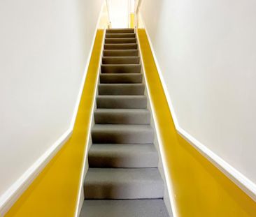 2 bedroom terraced house to rent - Photo 2