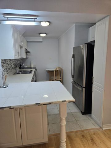 For Lease - 2 Lady Loretta Lane, Vaughan, Ontario - Photo 2