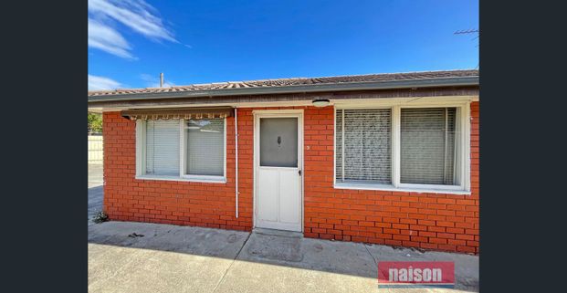 Easy living in comfortable location - Photo 1