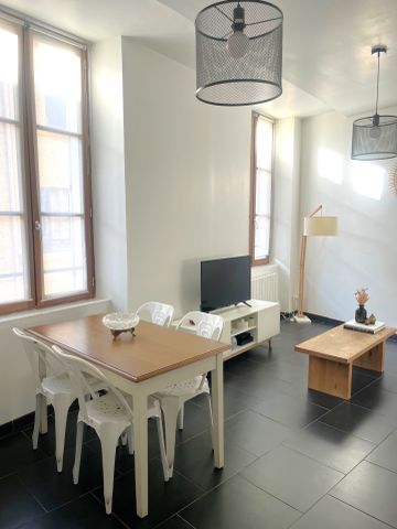 Location Appartement 2 pièces 35m² CASSIS 13260 - Photo 2