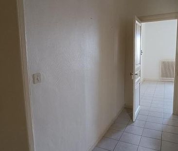Location appartement 1 pièce de 35m² - Photo 4