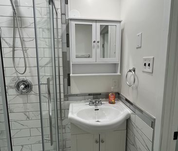 For Lease - 210 Speedvale Avenue Unit# Unit 2, Guelph, Ontario - Photo 4