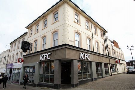 Union Terrace, Aldershot, GU11 - Photo 4