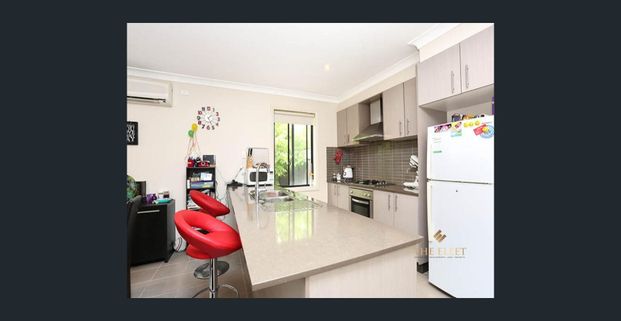 Modern Family Living - 3-Bedroom, 2-Bathroom Home With Separate Living Zones. - Photo 1