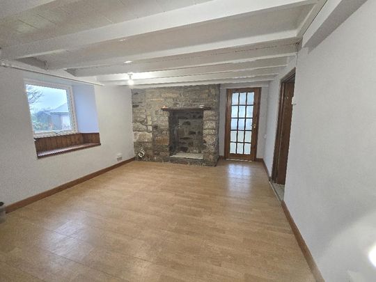 2 bedroom semi-detached house to rent - Photo 1