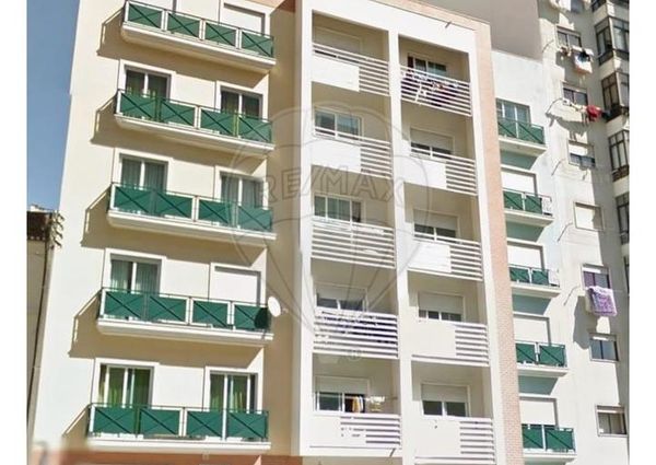 Apartamento T3 em Lisboa