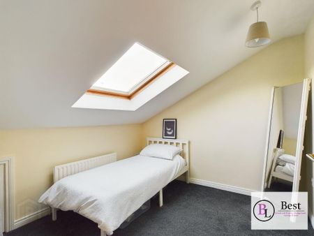 5 Lansdowne Close, Larne, BT40 1JJ - Photo 3