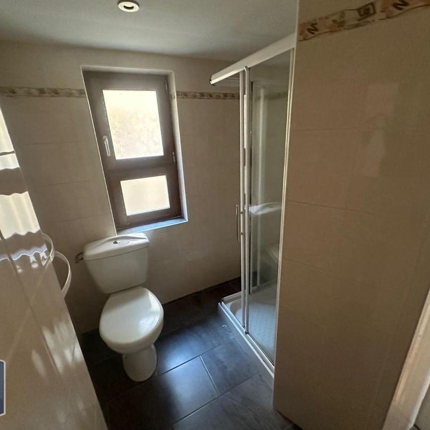 Location Appartement 1 pièce 22m² BOURG EN BRESSE 01000 - Photo 1