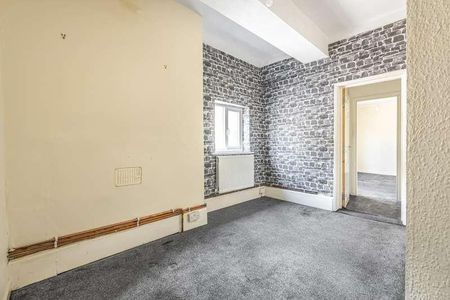 High Street, Knighton, LD7 - Photo 4