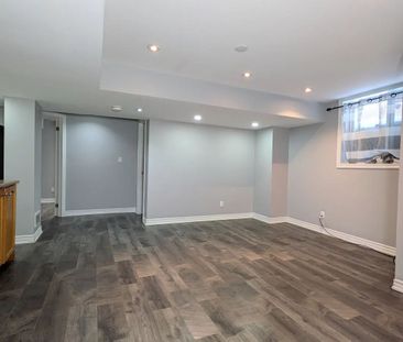 For Lease - 259 Queen Mary Drive, Brampton, Ontario - Photo 5