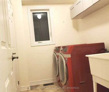 For Lease - 208 Hunting Ridges Grd Drive, Richmond Hill, Ontario - Photo 5