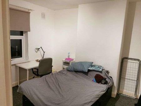 Harold Place, Leeds, LS6 - Photo 5