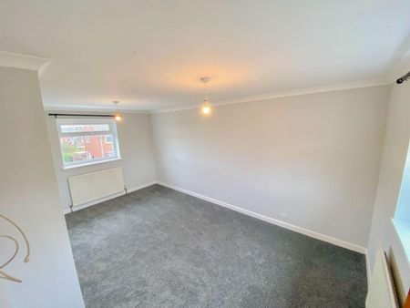 2 bed semi-detached house to rent in NE16 - Photo 2