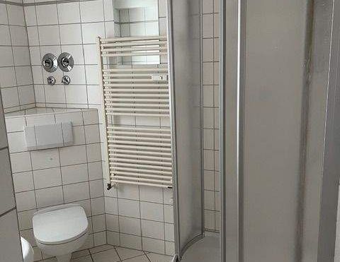 Bahnhofsviertel - 2-Zimmerwohnung im Dachgeschoss zu vermieten - Photo 1