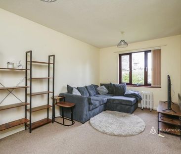 2 bedroom house to rent - Photo 1