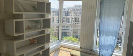 Appartement • Hôtel de Ville-Planchette - Photo 2
