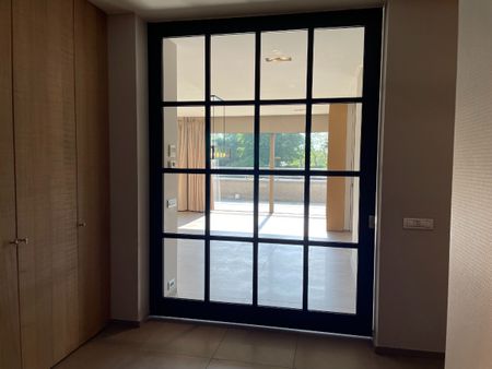 LUXE APPARTEMENT + zeer riant zongericht terras, dubbele garage & (wijn)kelder - Foto 2