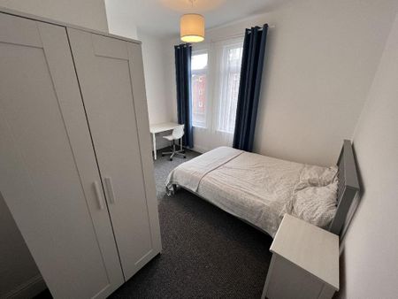 4 bedroom house to rent - Photo 4