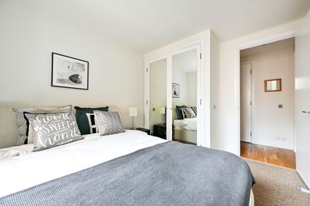 1 Bed Flat, London, EC1A - Photo 3